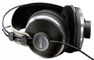 AKG K 272 HD hos Larsbengtsson.se